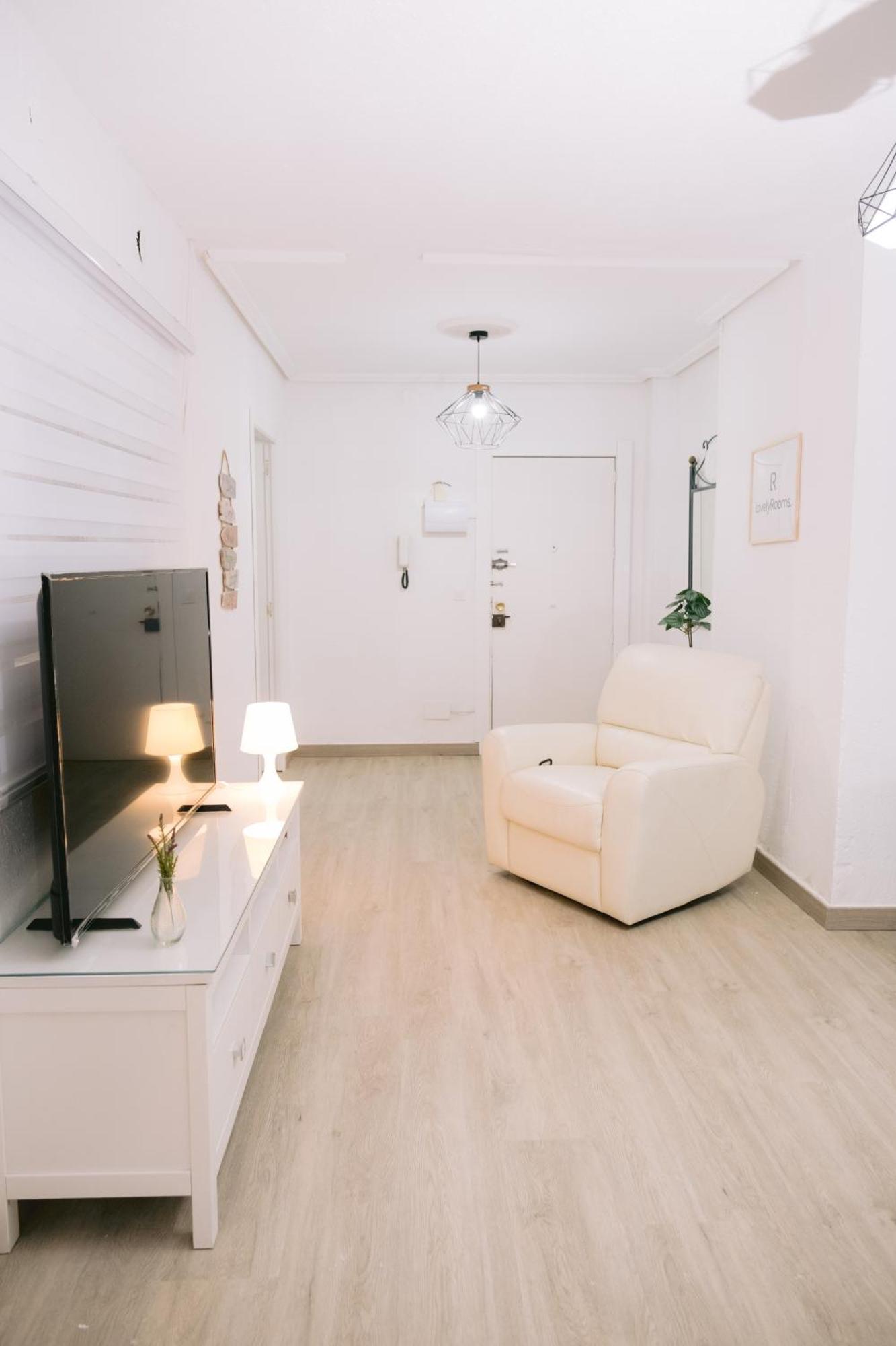 Piso Compartido Delyrent, Renfe Hotel Jaen Ngoại thất bức ảnh