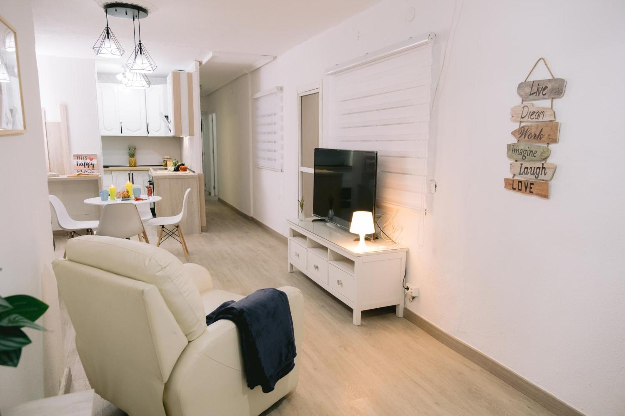 Piso Compartido Delyrent, Renfe Hotel Jaen Ngoại thất bức ảnh
