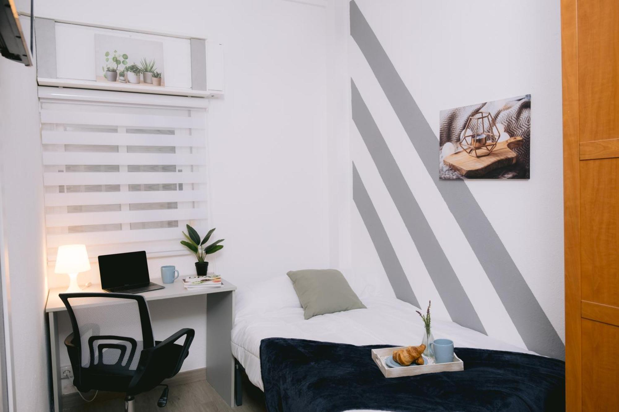 Piso Compartido Delyrent, Renfe Hotel Jaen Ngoại thất bức ảnh